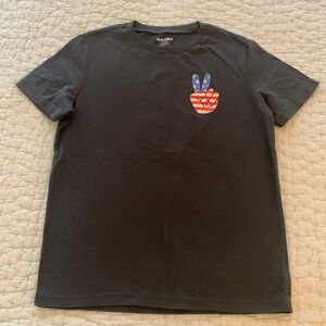 Adorable Old Navy Tee Shirt